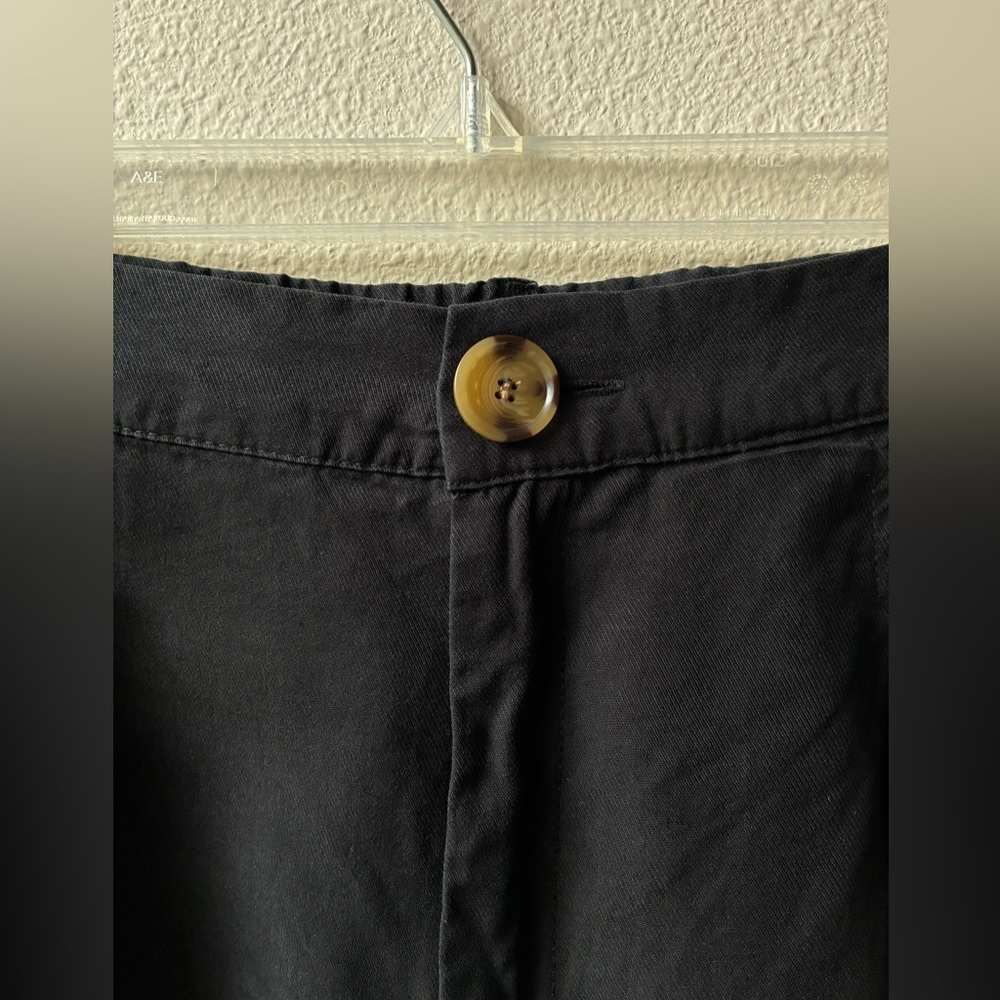 Zara Black High Waisted Tailored Shorts (Size:M) - Picture 4 of 7